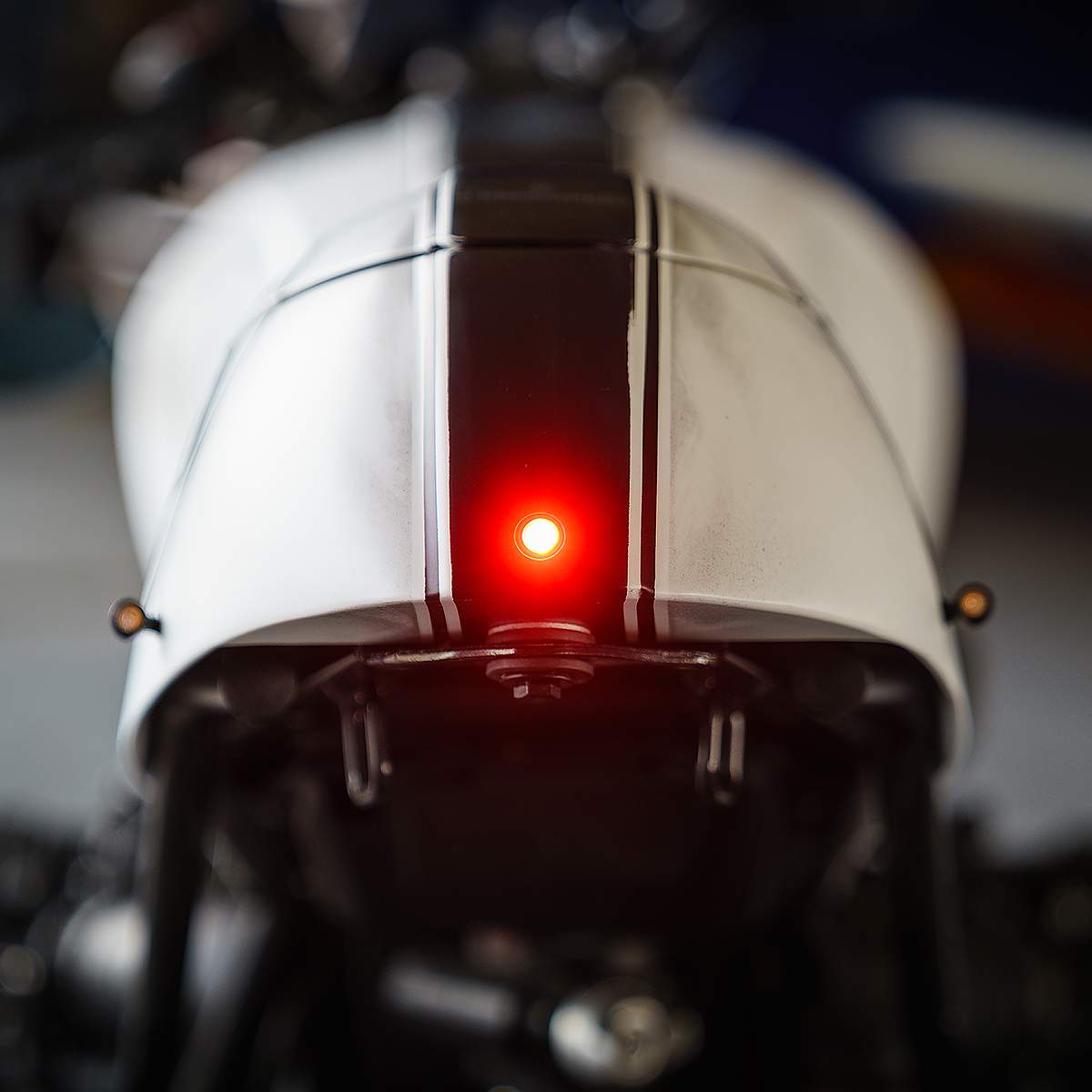 Atto® RB  Motorrad Rücklicht mit Bremslicht